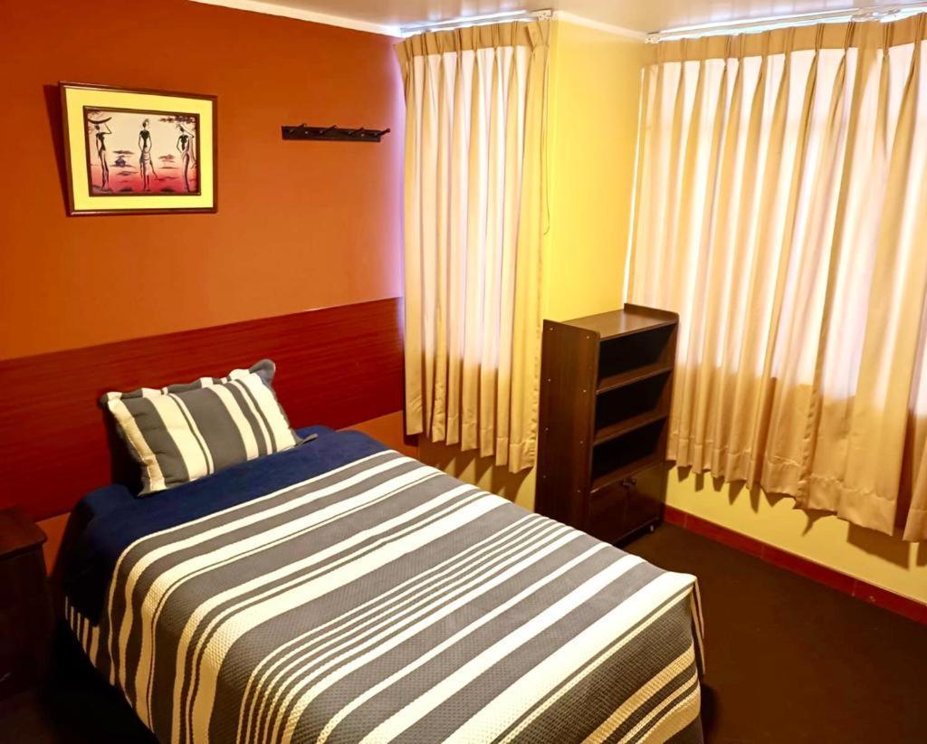 Hotel Posada De Belen Espinar Bagian luar foto