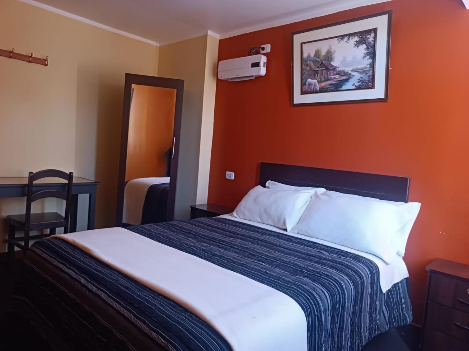 Hotel Posada De Belen Espinar Bagian luar foto